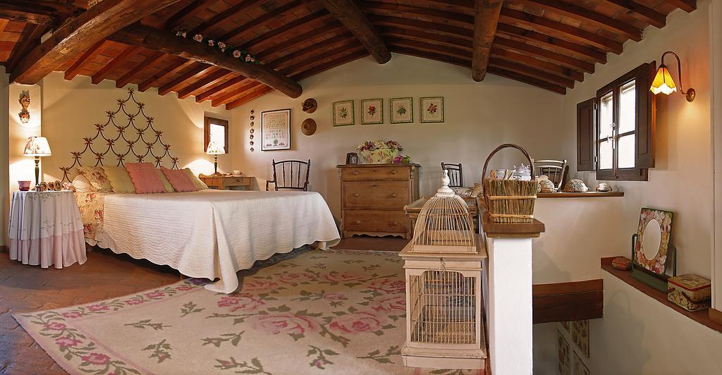 Appartamento Con Patio Privato E Giardino Tra Pisa E Firenze Palaia Ruang foto